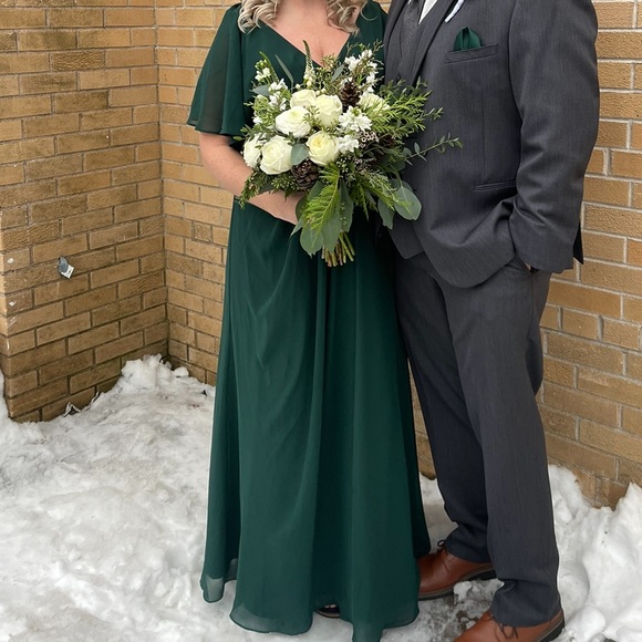 Revelry Gwen Chiffon Dress Emerald Green Size 16 Petite Length - Picture 8 of 12